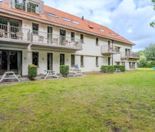 Instapklare studio te koop op een rustig domein te Westende!