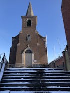 Landelijk gelegen historische kerk