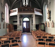 Landelijk gelegen historische kerk