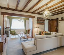 Te renoveren gezinswoning te koop Aalbeke/Kortrijk