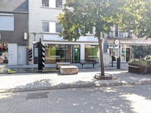 handelspand/kantoor in het winkelcentrum van Geel te huur