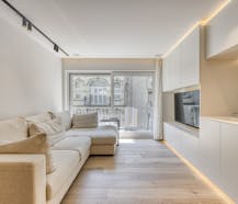 Luxueus afgewerkt 2 slaapkamer appartement te koop in Heist