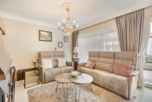 Halfopen huis met 4 kamers te koop in Desselgem