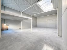 Nieuwbouw KMO-unit (253 m²) te huur in Evergem