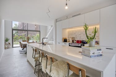 Moderne en energiezuinige woning te koop in Oud-Rekem