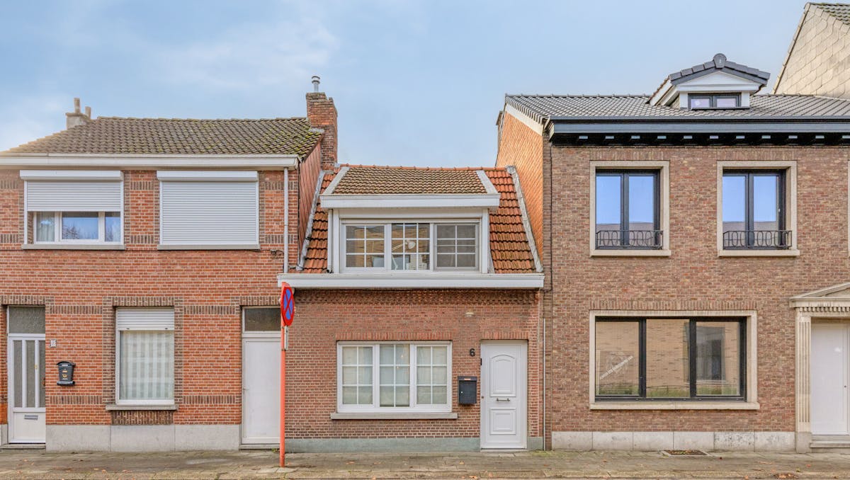 Huis met 2 slaapkamers te koop in centrum Stabroek!