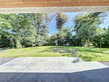  Recent appartement met tuin op de Avenue Hamoir