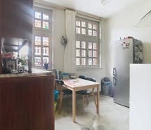 Huis te huur met 3 slaapkamers en terras