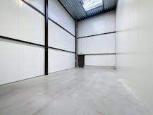 Nieuwbouwmagazijn van ca. 72 m² met kantoor in Wevelgem