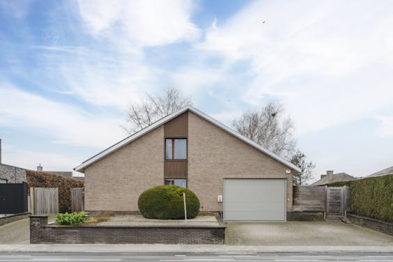 Villa te koop Harelbeke