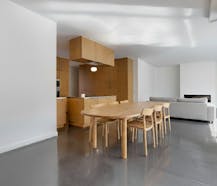 Lichtrijk appartement 'loftstijl' in hartje Brussel