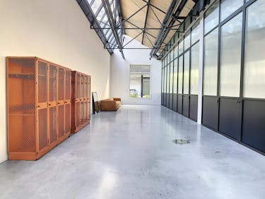 Instapklaar kantoor te huur in Cotton Park Kortrijk