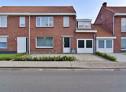 Huis met 5 slaapkamers nabij centrum Roeselare