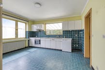 Statig te renoveren villa te koop met zwembad nabij Brugge 