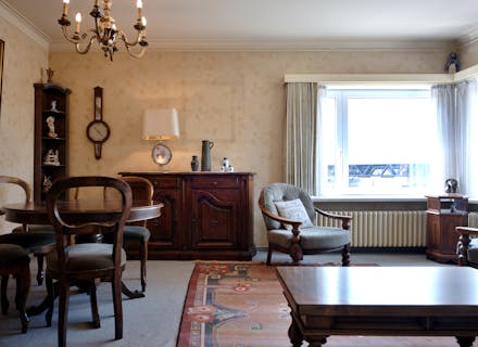 Ruim appartement met 3 slaapkamers te koop in Roeselare.