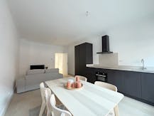 Gerenoveerd gelijkvloers appartement met twee slaapkamers