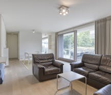 Modern appartement van Rietveld op enkele passen van zee!