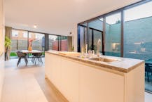 Gelijkvloers appartement met tuin en terras in Poperinge