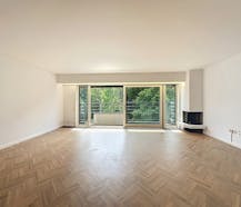 Appartement met 2 slaapkamers en terras te huur in Gent