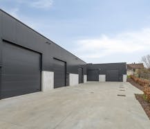 Nieuwbouw KMO-unit te huur in Wijtschate