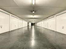 Garagebox op wandelafstand van centrum en zeedijk Middelkerke