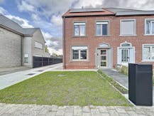 Instapklare, halfopen bebouwing met 3 slaapkamers in Aalter