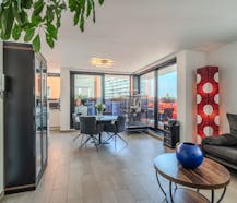 Hoekappartement met 2 slaapkamers en terras te Oostende