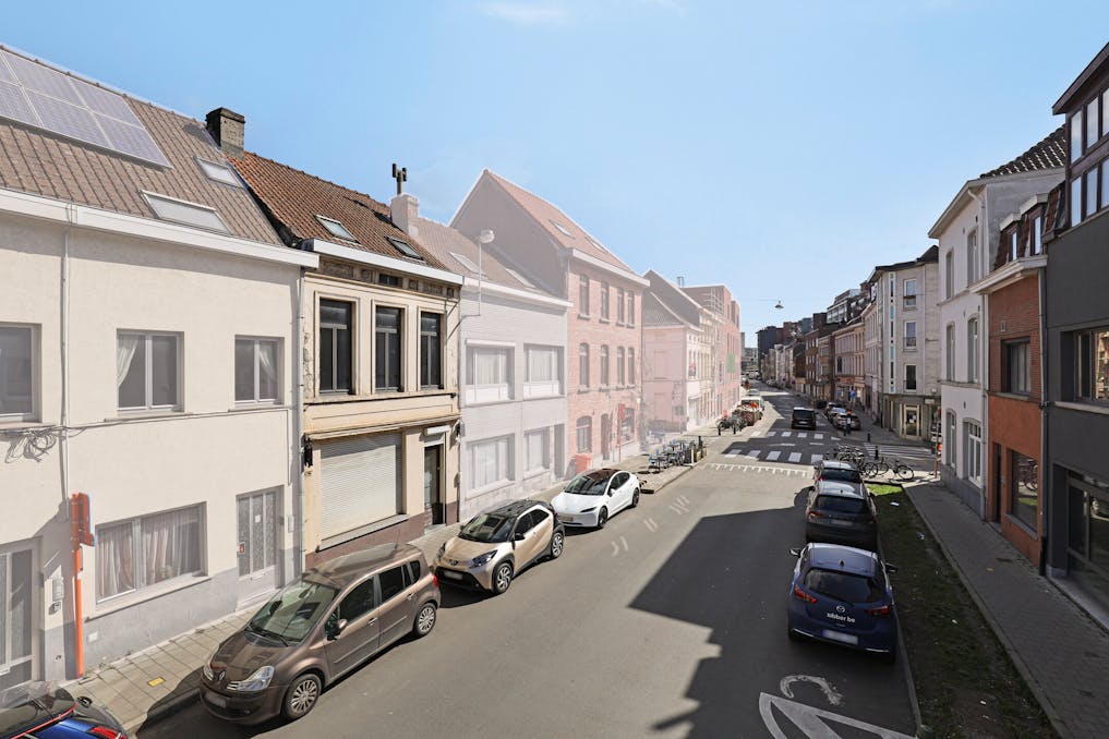 Ruime stadswoning te koop met magazijn (206m²) te Gent 