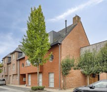 Centraal gelegen studio in Essen met staanplaats te koop!
