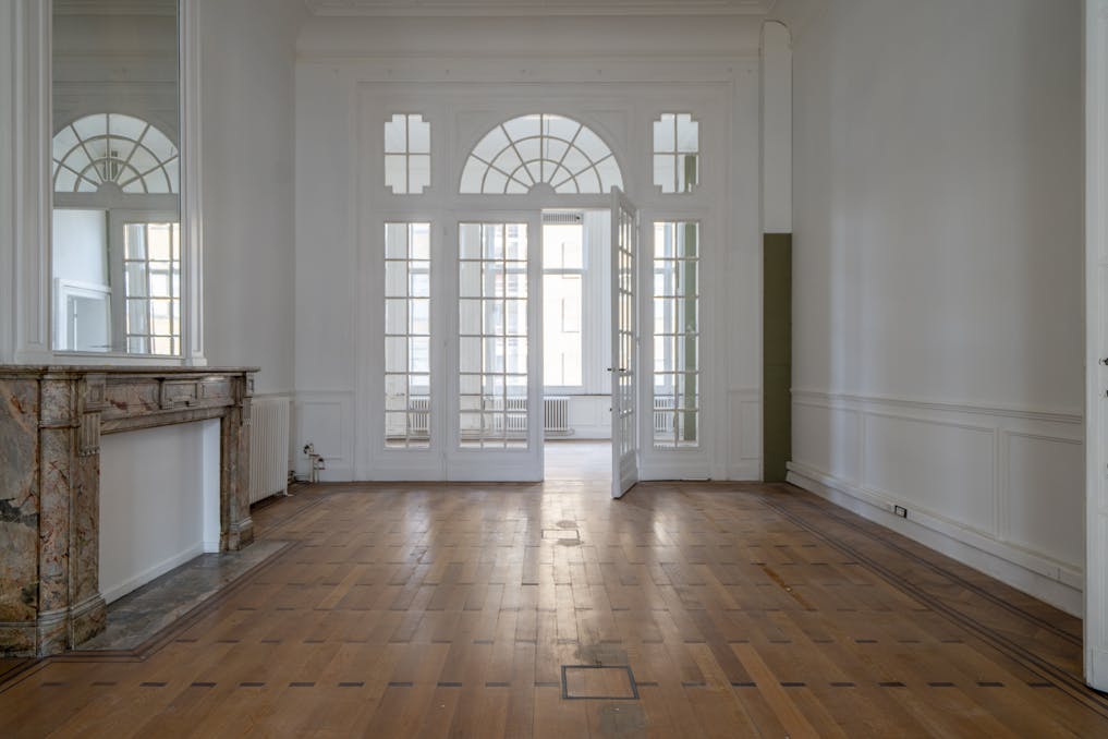 Kantoor van ca. 650 m² te huur in het centrum van Kortrijk