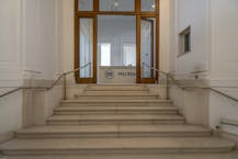 Kantoor van ca. 650 m² te huur in het centrum van Kortrijk