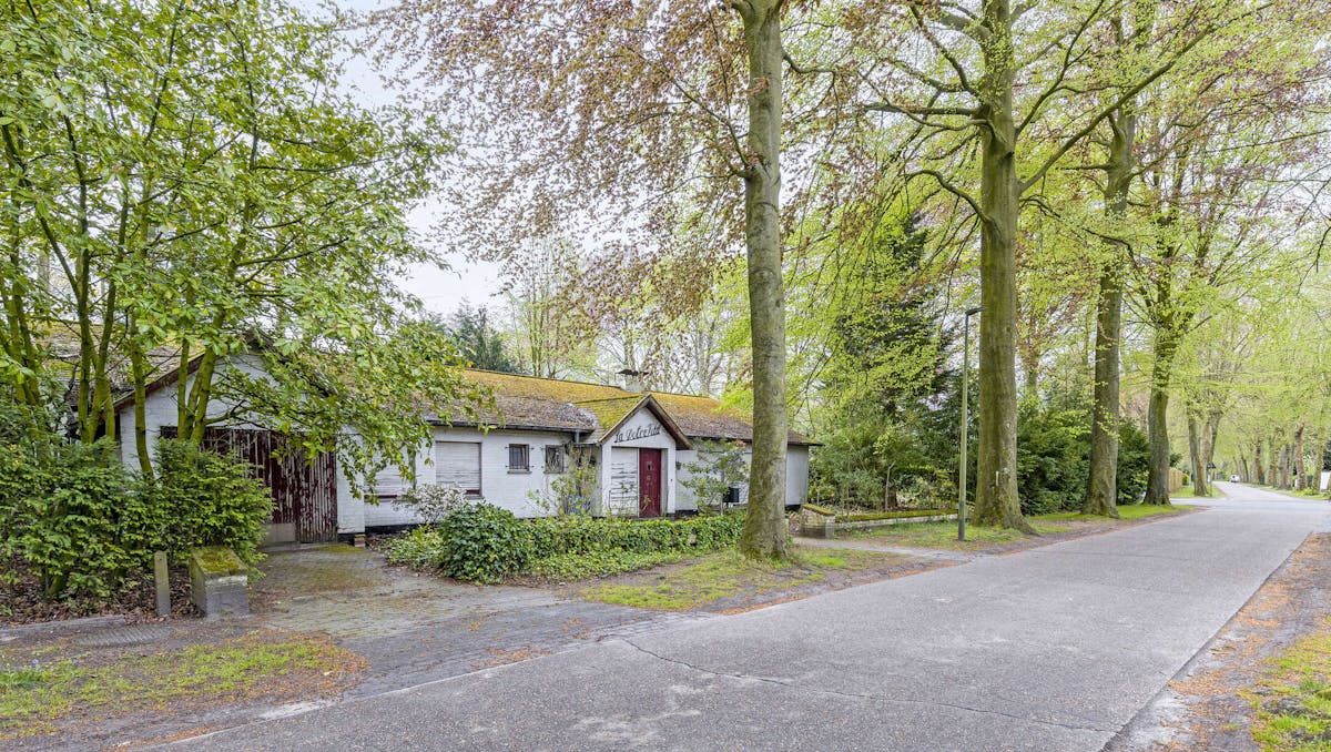 Vrijstaand huis langs De Linde / Puienbroeklaan te Sint-Kruis (Brugge)