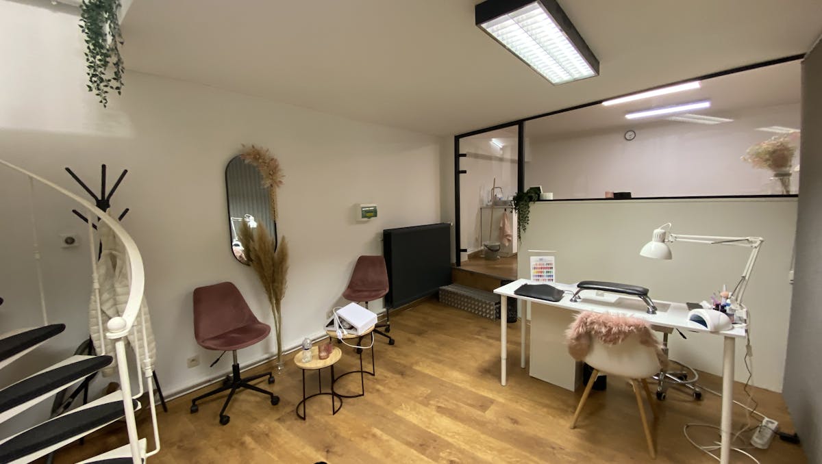 Handelspand te koop nabij de Grote Markt van Roeselare