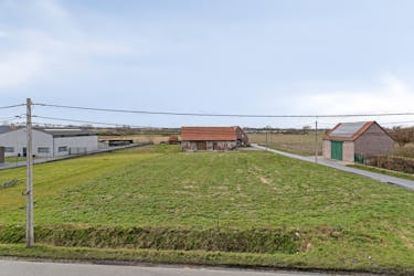 Strategisch gelegen bouwgrond van maar liefst 1.668 m² in Roeselare