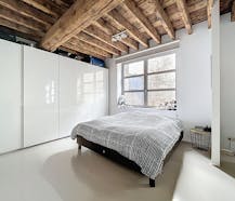 Beautiful unfurnished loft with courtyard in Brussels