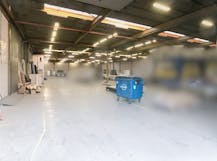 Bedrijfsgebouw van ca. 3.027m² te Oostrozebeke