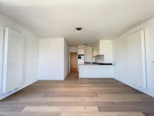 Appartement 1 slaapkamer op 10de verdiep naast Tour&Taxis