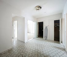 Cozy and ready-to-move-in apartment with 2 rooms, 2 terraces and parking in the center of Strombeek-Bever