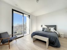 Penthouse neuf de ± 180 m² + terrasse de ± 36 m², 3 ch + poss. pk