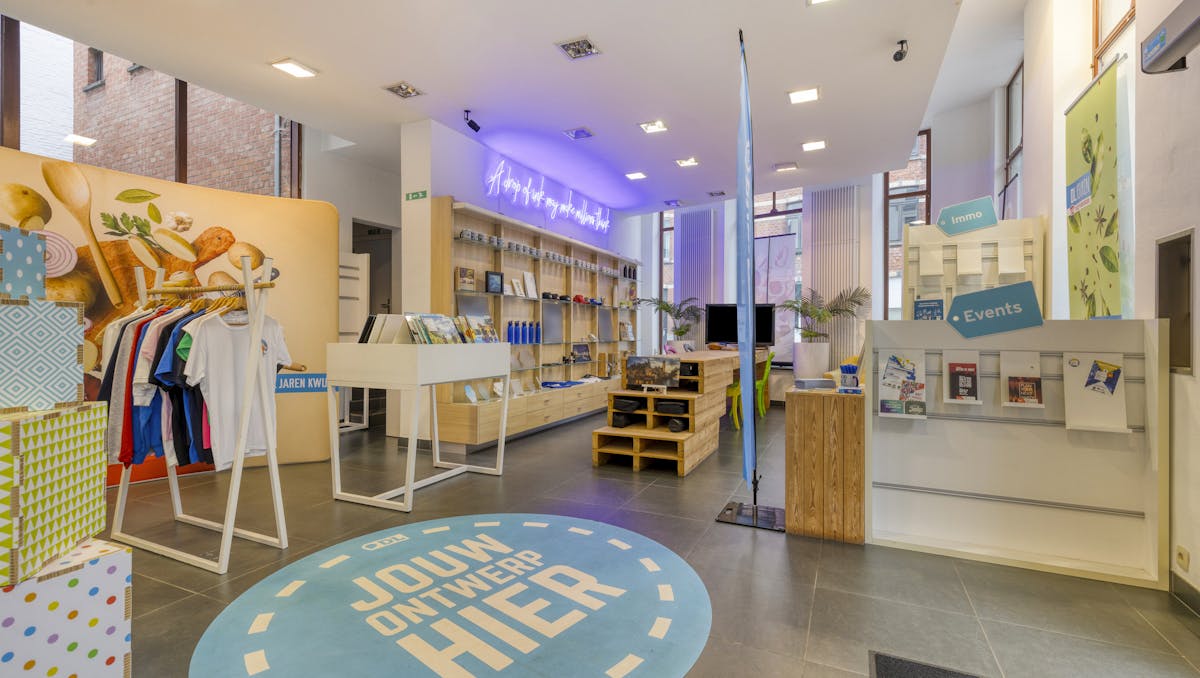 Handelspand van 210 m² te huur op toplocatie in Brugge