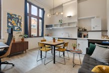 Compacte, instapklare uitvalsbasis in Gent 