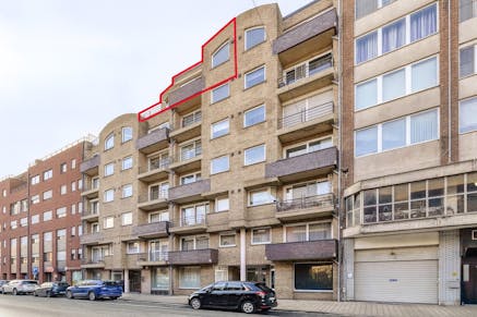 Roof top apartment for sale Boom