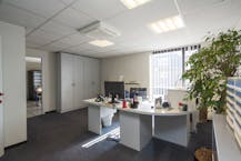 Immeuble de bureaux à louer d'environ 500 m² bruts à Harelbeke