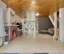 Halfopen huis te koop in Ieper met 4 kamers, tuin en garage