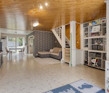 Halfopen huis te koop in Ieper met 4 kamers, tuin en garage