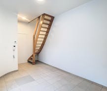 Duplex-appartement met 1 kamer en stadstuin in centrum Ieper