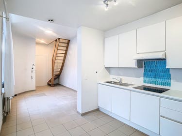 Duplex-appartement met 1 kamer en stadstuin in centrum Ieper