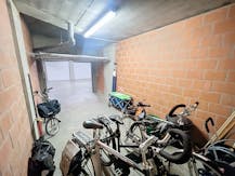 Garagebox (16 m²) te koop vlakbij Ster Der Zee in Koksijde.