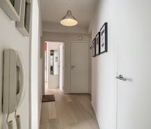 Luxueus zonnig 2-slaapkamer appartement te huur!