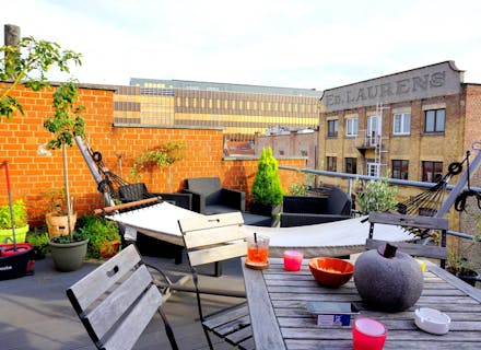 Magnificent 1 bedroom apartment on the top floor + 20m² terrace